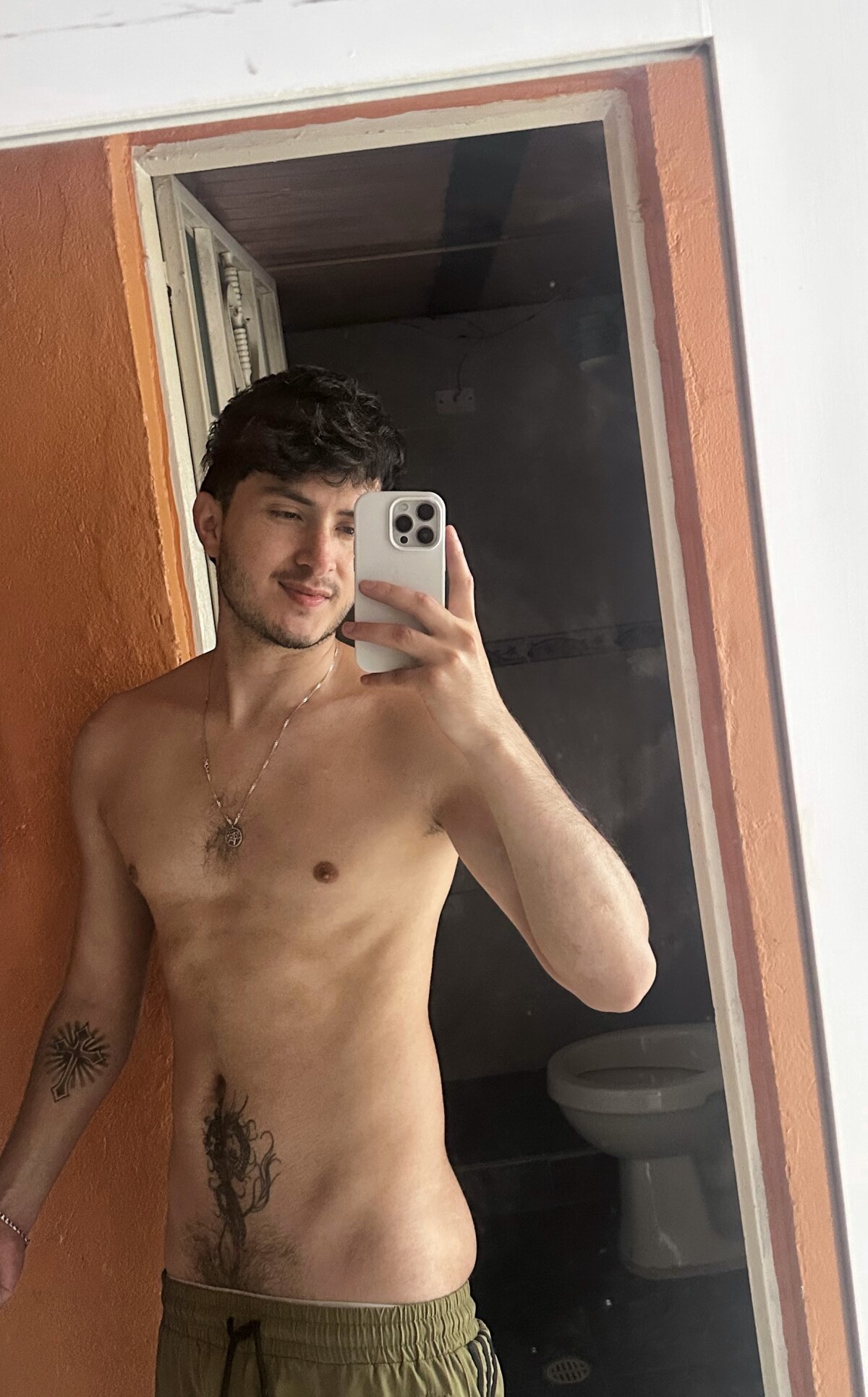 santyago_taylor Trending Plaatje 9771