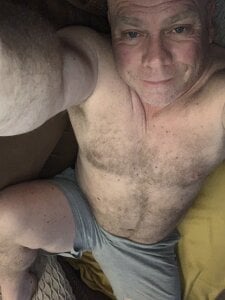 SlaveWayne135 Public Pic 2