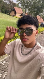 jamescurly00 Jamescurly  5. fénykép