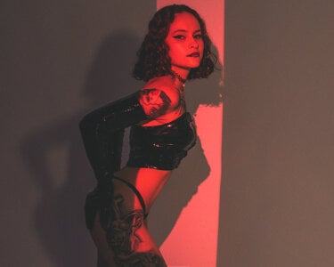 AnnyThompson_