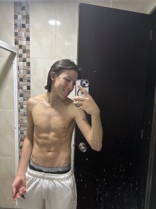 kevinbigcokc18 🤴🏼🤍😍😮‍💨 Hình 7