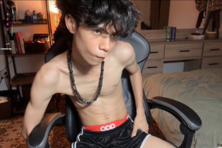 OopsAgain_ Live Frames Fotka 8