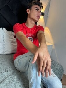 patrick_belier in my room Bilde