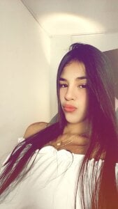 alexandraclaire9 Public Pic 3