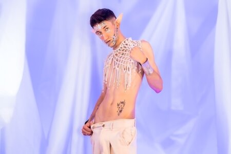 James_Dupont_: Public ( 2 фото)