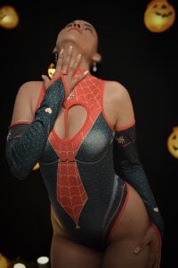 Coco_Balenciaga_: Do you want trick or sex? 🎃 ( фото)