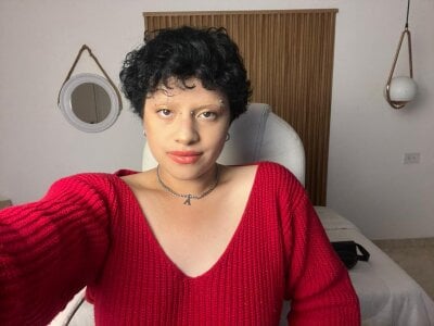 New haircut de Alaska_deluxe  Imagens