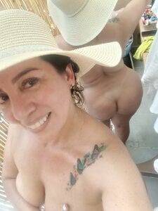 celeste_curvy kullanıcısının Public albümü -  8 fotoğraf