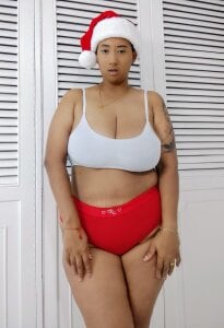 TiffantyAndStacy stacy with Christmas hat 사진 4