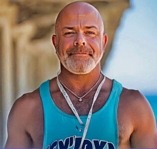 Public de thickdaddydik1  4 Imagens