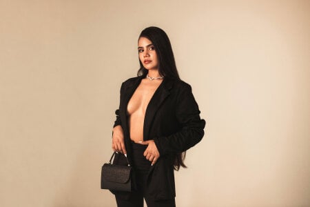 IvyEllis seductive and captivating 😍 Immagine  8