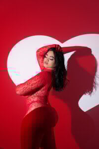 elizaferrer_ Happy Valentine's Day ❤️‍🔥 Hình 2