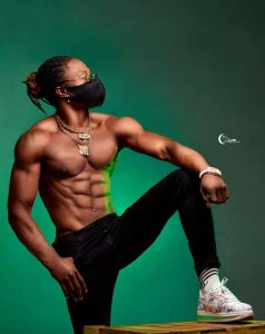 TrippleEbonyXXX Dark Chocolate Pic