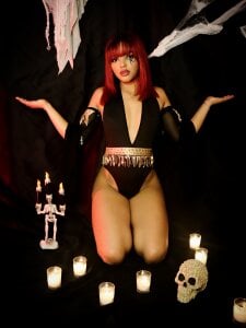 Cristal__adams HAPPY HALLOWEEN Pic