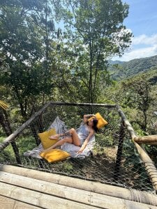 Ale_250900 Fun Pic 4