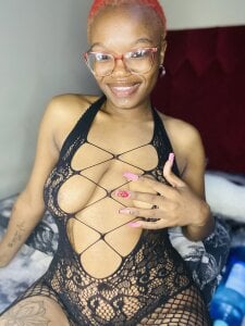 YummyMelanin117 Black Pic