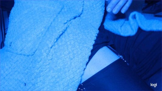 Zdjęcia sextoynow Posing:  2