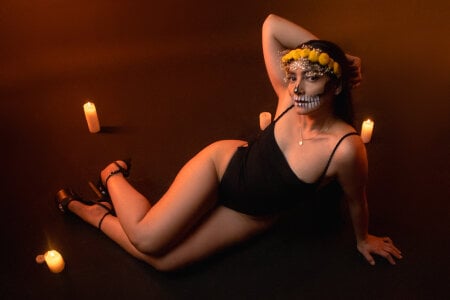 Liinda_Saenz Halloween Pic