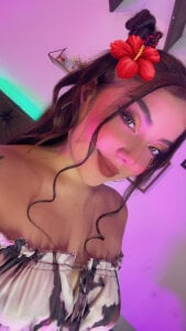 sarah_and_taylor BEAUTIFUL WOMAN 🤩 Foto 2