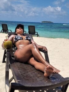 Ladyy_brownn Beach🐟 사진 2