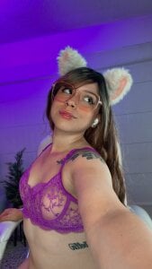 Dubraska_Rubio How does purple look on me? ❤️👀 зображення