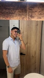 Public de keanu_true  3 Imagens