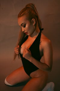 miss_vivienne black girl 🖤 Kuva 5