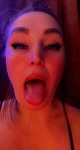 Kissingyouu ☘🌸☘ Pic 5