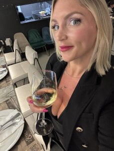 irina_k0valenk0 Public Pic 5