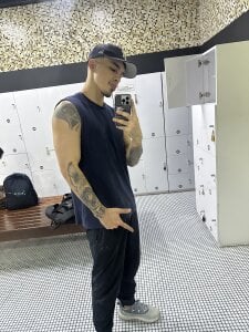 Big_ValentinHunk Public Pic 2