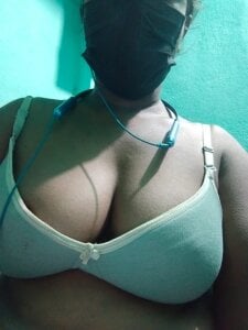 debpriyasen92 H Foto