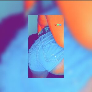 tasteychocolate Booty Pic