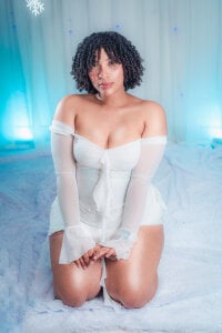 DannaBerry Christmas Pic 2