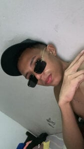 Colombians- Public Poză 2