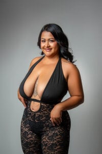 IsabellMendez_ Public Pic