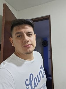 Cesarlatino96Public图片