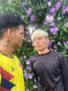 MaxyRyan Hello, we are a couple happily in love. Pic 2