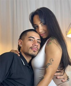 MiaRosy_ValentinoRussel Mía & Valentino Pic 2