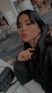 MiaMorettii Public Pic 3