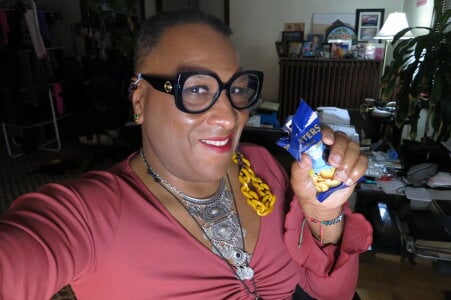 Gray-Platinum-Orchid Public Pic