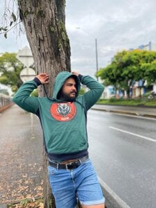 MichaelBear_ 🐻 BEAR OFF-DUTY: RAW, CALM & UNFILTERED 🌲🔥 Pic 3