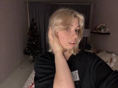 SibleyDurborow Softly, I Exist Pic 5