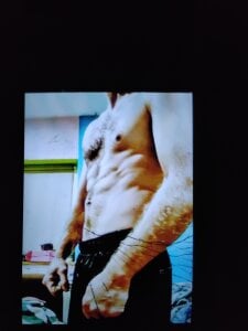 LeoN200419 Public Pic 2