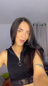 LAURALUXE Public Pic 2