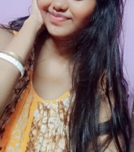 DUSKY_GIRL100 Simple Pic