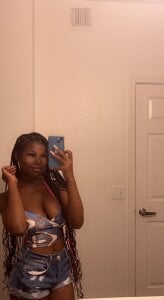 LondonxLynn Public Pic 6