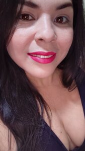 Zdjęcia leylahot09 Public:  2