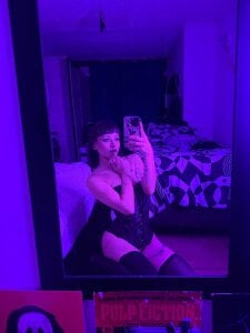 Amelie_Wine Sexy princess Dark! Blowjob, ahegao, deepthroat, smalltits,bigass,skinny,teen Pic 2