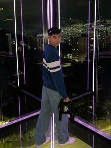 im_zayn_ night out Pic 2