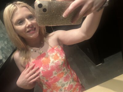 Everyday me☺️ de candysophia44  7 Imagens